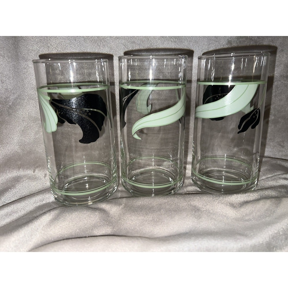 Corelle Vintage Green And Black Lily Drinking Glasses Set Of 3